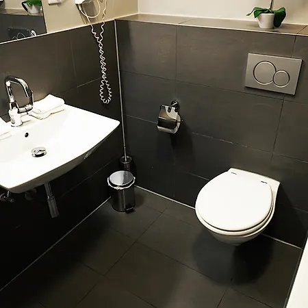 Liro Jaegerstrasse Apartahotel