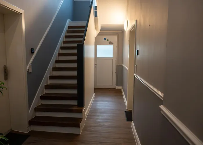 Liro Jaegerstrasse 3* קרפלד